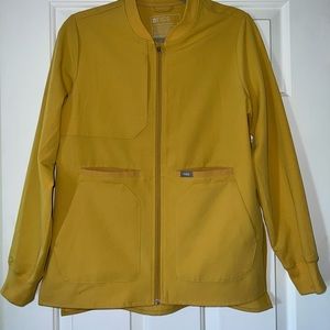 FIGS Women's Light Gold Bellery 2.0 Jacket
